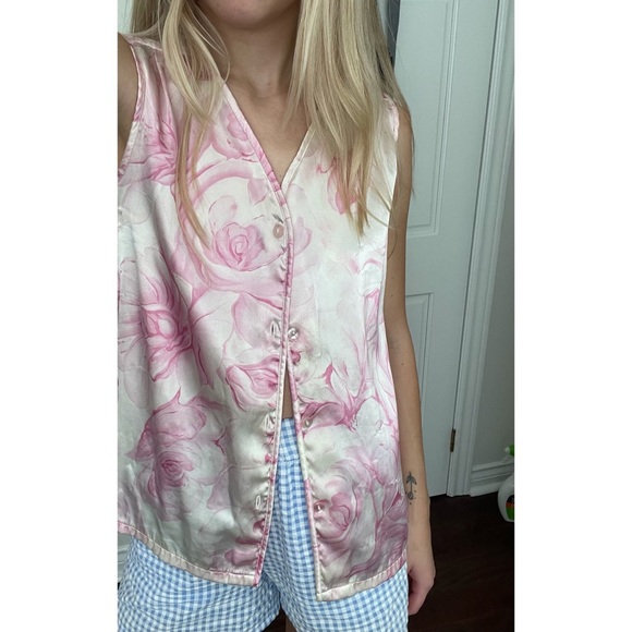 Beautiful silky vintage blouse in great condition - Picture 4 of 4
